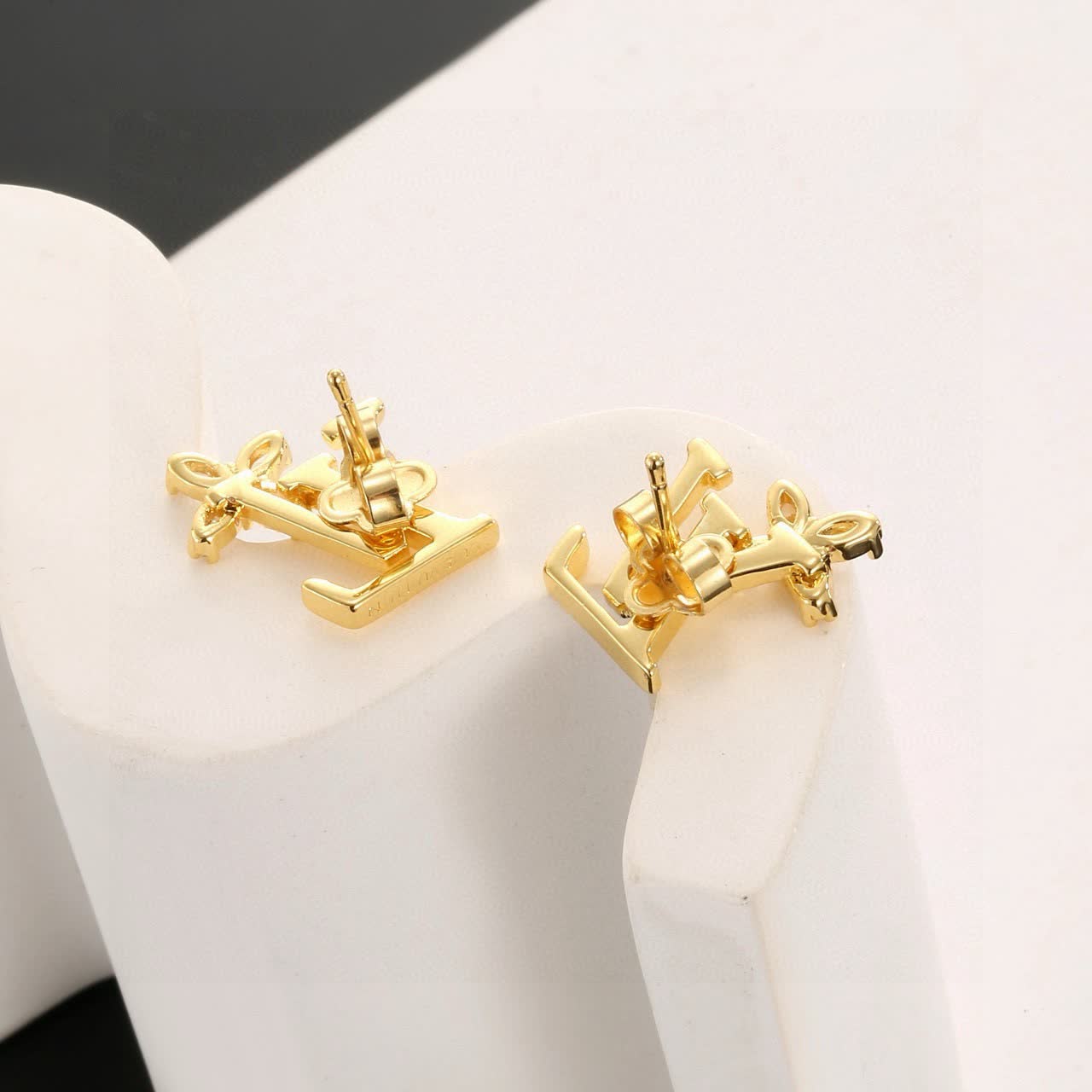 Louis Vuitton Gold Tone Crystal Flower Earrings